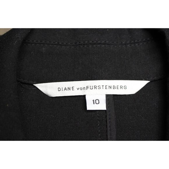 Diane Von Furstenberg DVF -One-Button, Pleat Back Dinner Jacket in Ponte Knit 10 - Picture 4 of 9